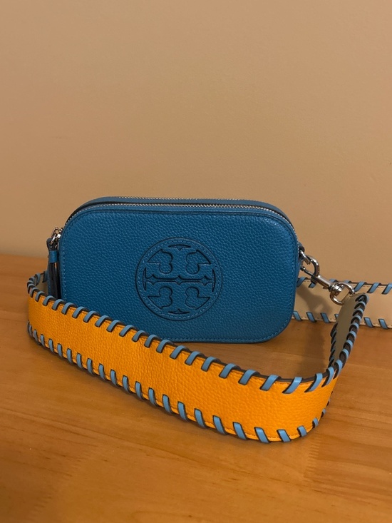 Tory Burch Handbags - Tory Burch Mini Miller bag